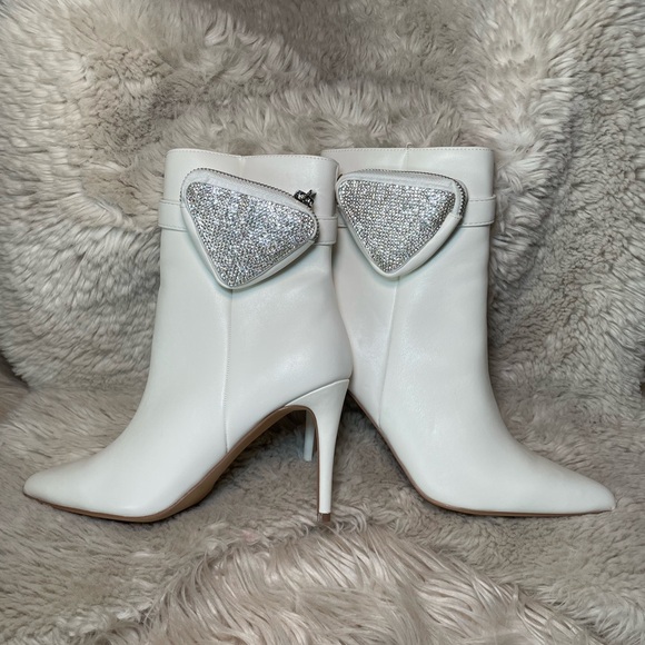 Silver Rhinestone Zip Pouch White Heel Booties - Picture 1 of 11